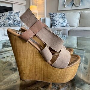 Steve Madden - Tan Wedge Sandals